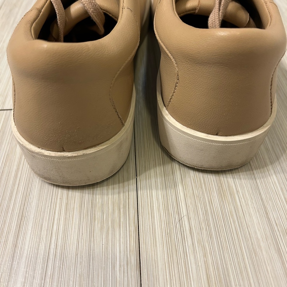Vince Gabi Tan Leather Sneakers - Picture 3 of 8